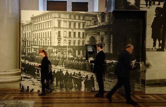 Opening of exhibitions marking the revolution centenary in State Hermitage