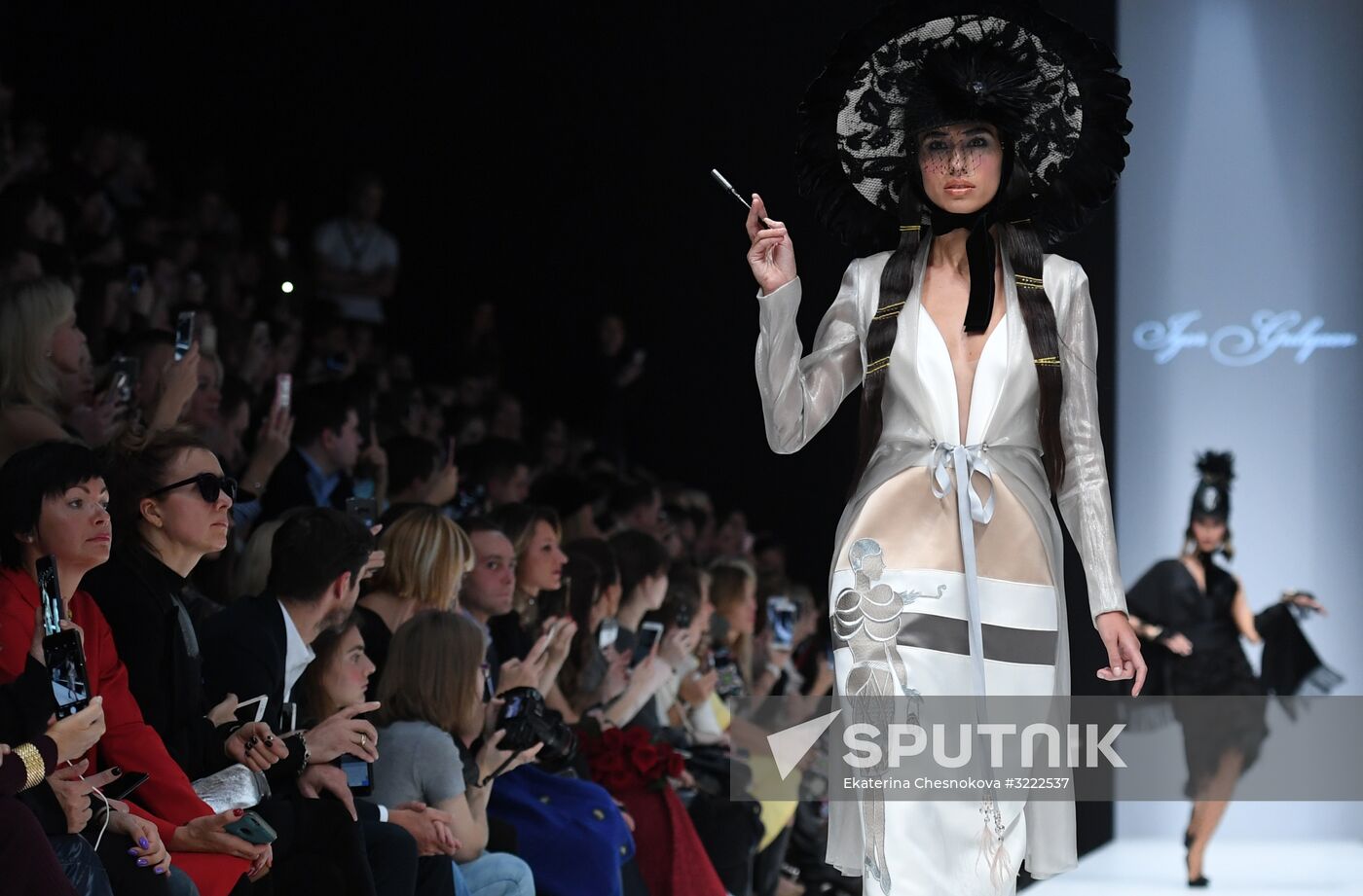 Mercedes-Benz Fashion Week Russia. Day five