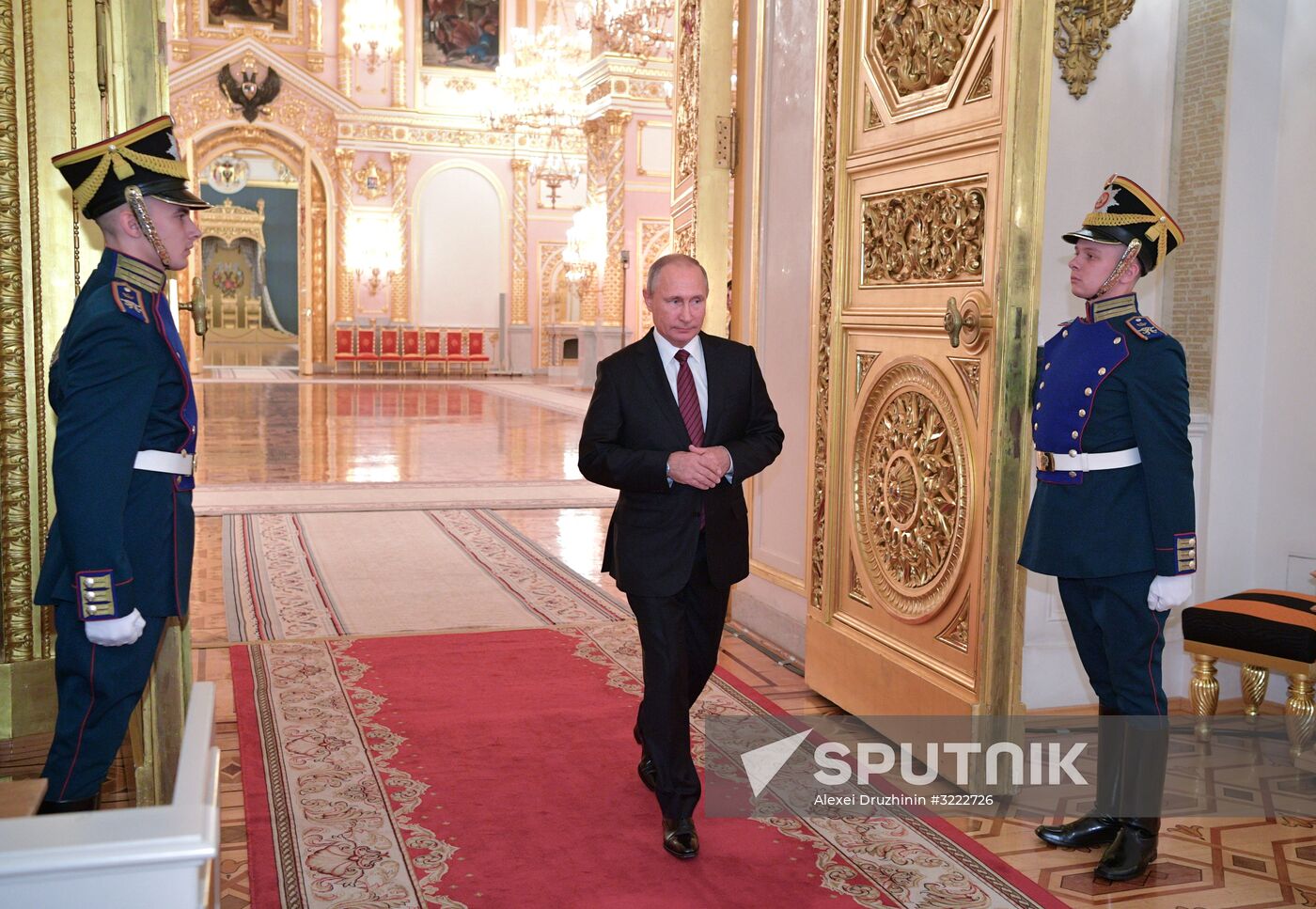 Russian President Vladimir Putin meets with senior officers at the Kremlin