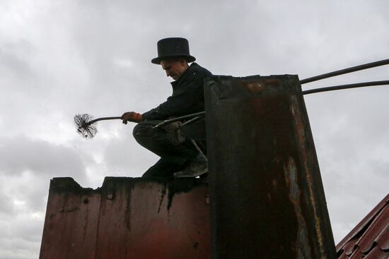 Chimney-sweep