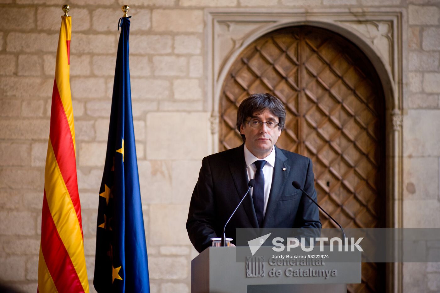 President of the Generalitat of Catalonia Carles Puigdemont makes official statement
