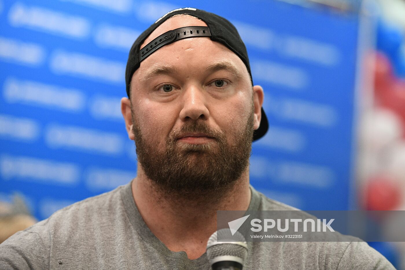 Game of Thrones star Hafthor Bjornsson welcomed at Sheremetyevo Airport