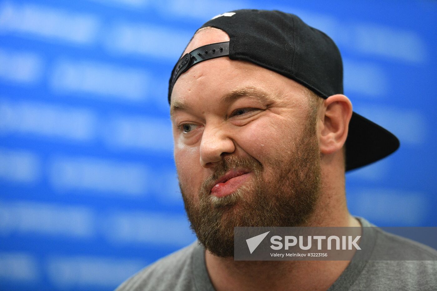 Game of Thrones star Hafthor Bjornsson welcomed at Sheremetyevo Airport