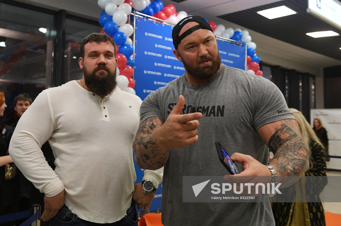 Game of Thrones star Hafthor Bjornsson welcomed at Sheremetyevo Airport