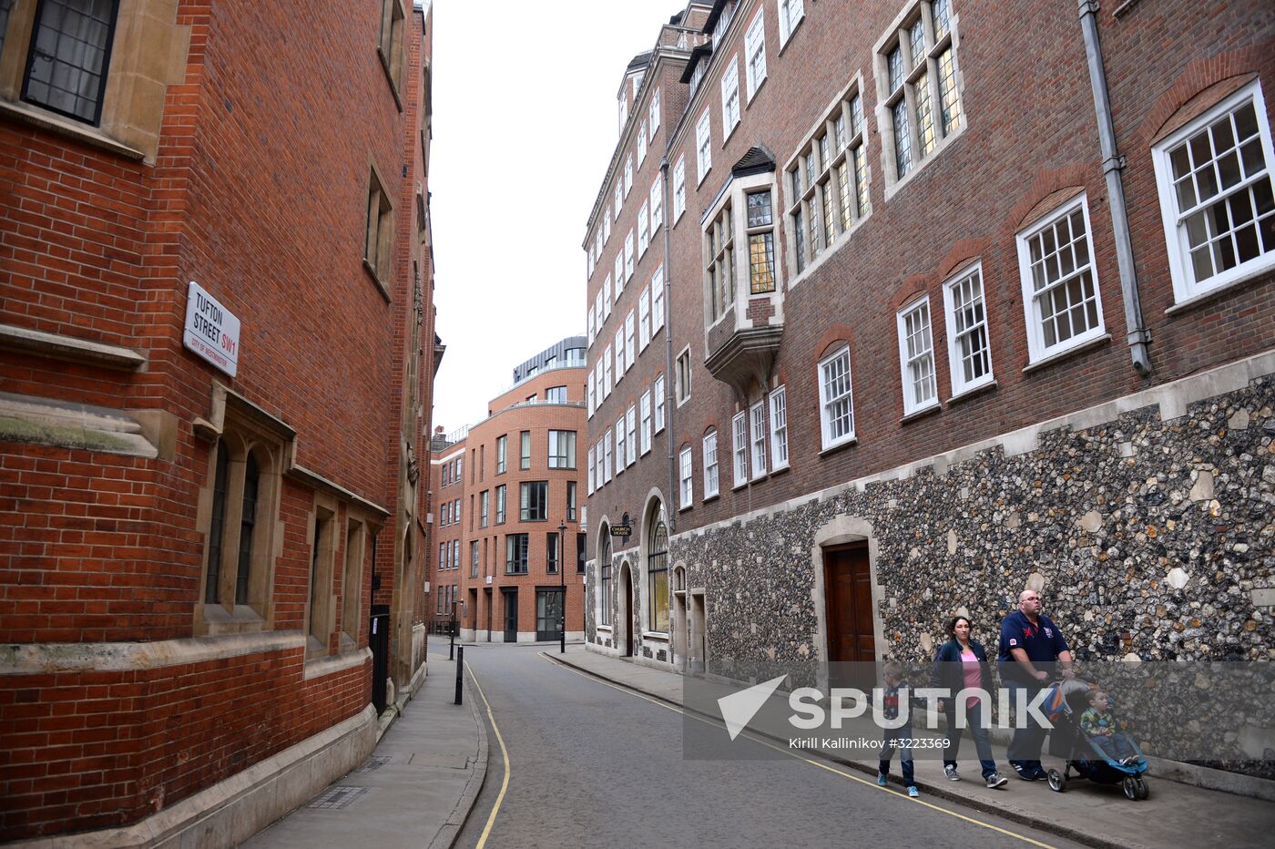 Cities of the world. London
