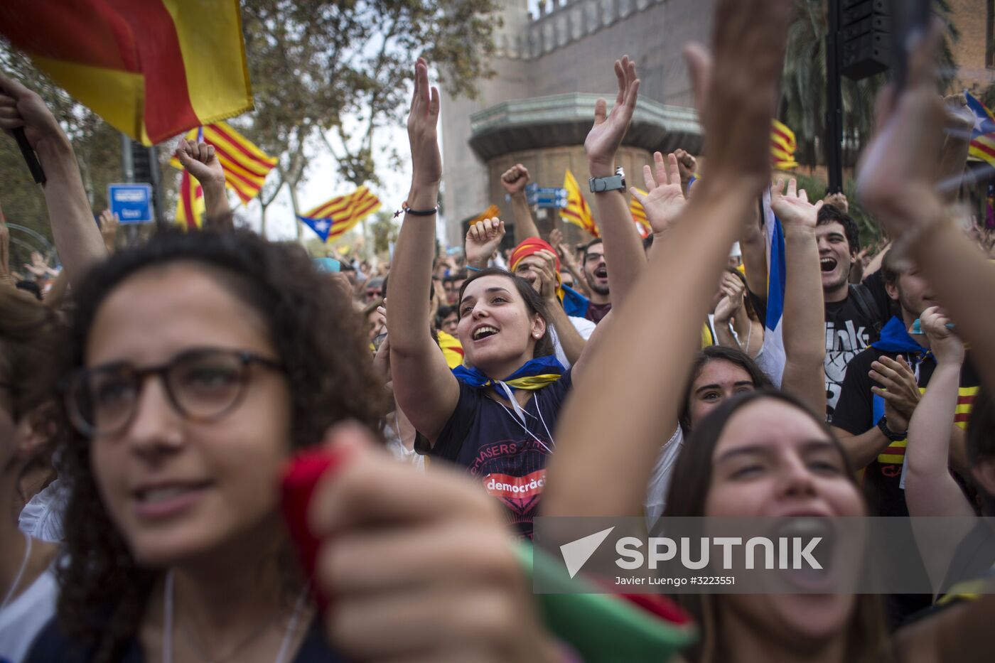 Independence support rally outside the Catalan Parliament