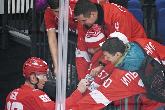 Kontinental Hockey League. Spartak vs. Dynamo