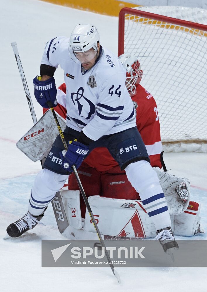 Kontinental Hockey League. Spartak vs. Dynamo
