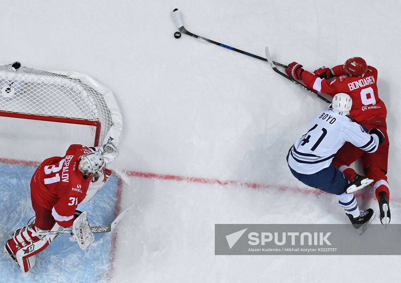 Kontinental Hockey League. Spartak vs. Dynamo