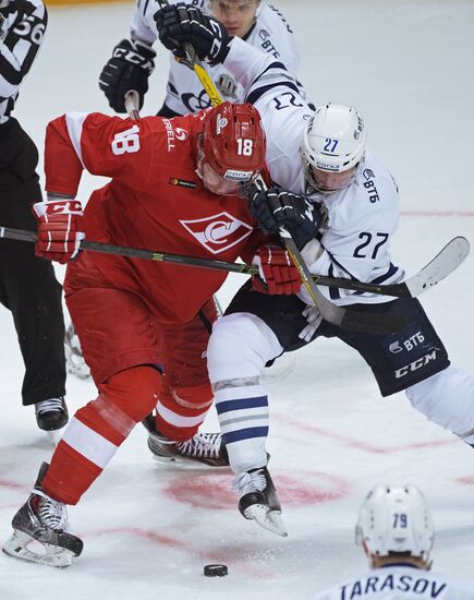 Kontinental Hockey League. Spartak vs. Dynamo