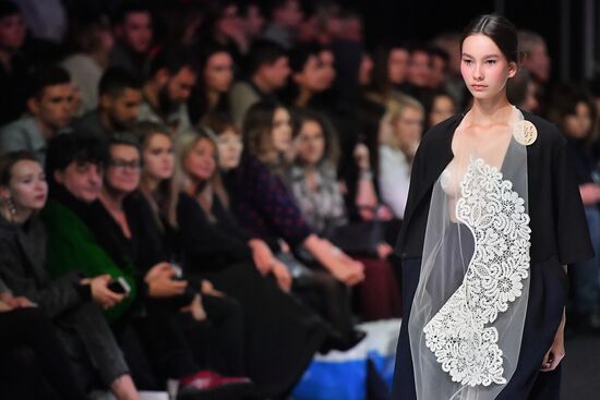 Moscow Fashion Week in Gostiny Dvor. Day Four