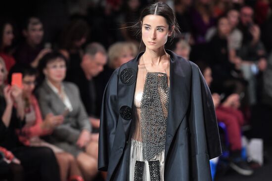 Moscow Fashion Week in Gostiny Dvor. Day Four