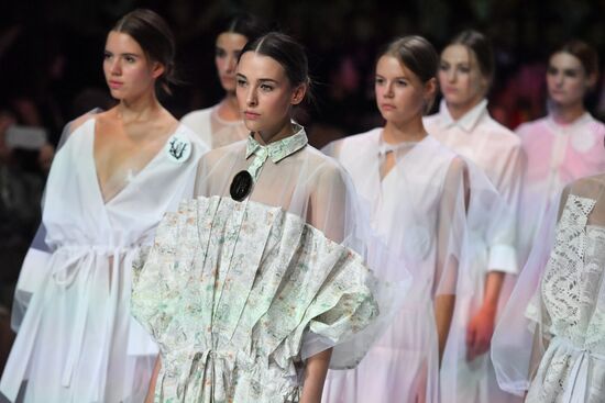Moscow Fashion Week in Gostiny Dvor. Day Four