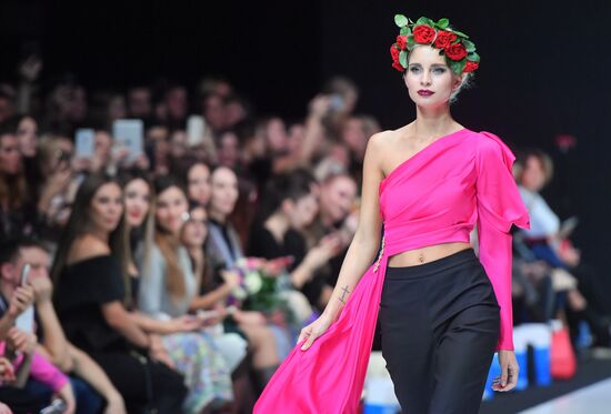 Moscow Fashion Week in Gostiny Dvor. Day Four