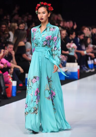 Moscow Fashion Week in Gostiny Dvor. Day Four