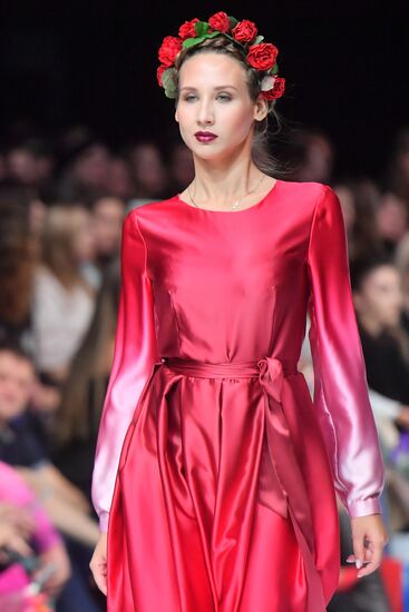 Moscow Fashion Week in Gostiny Dvor. Day Four