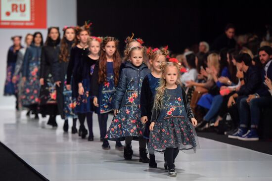 Moscow Fashion Week in Gostiny Dvor. Day Four