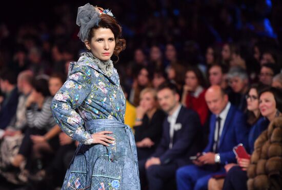 Moscow Fashion Week in Gostiny Dvor. Day Four