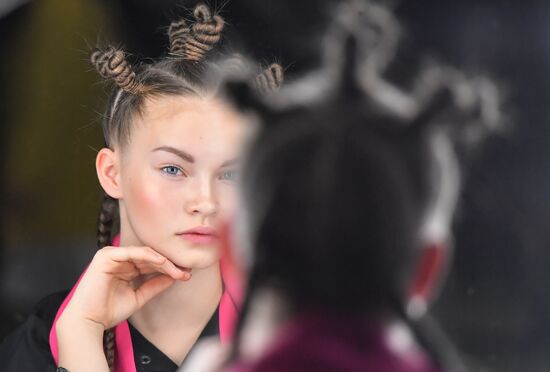 Moscow Fashion Week in Gostiny Dvor. Day Four
