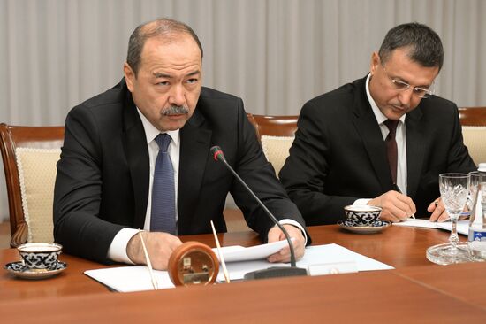 Deputy Prime Minister Rogozin visits Uzbekistan