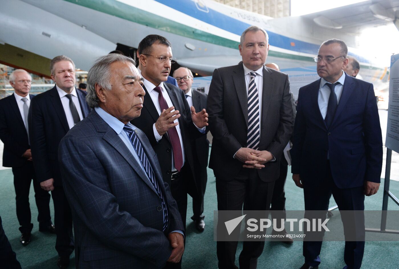 Deputy Prime Minister Rogozin visits Uzbekistan