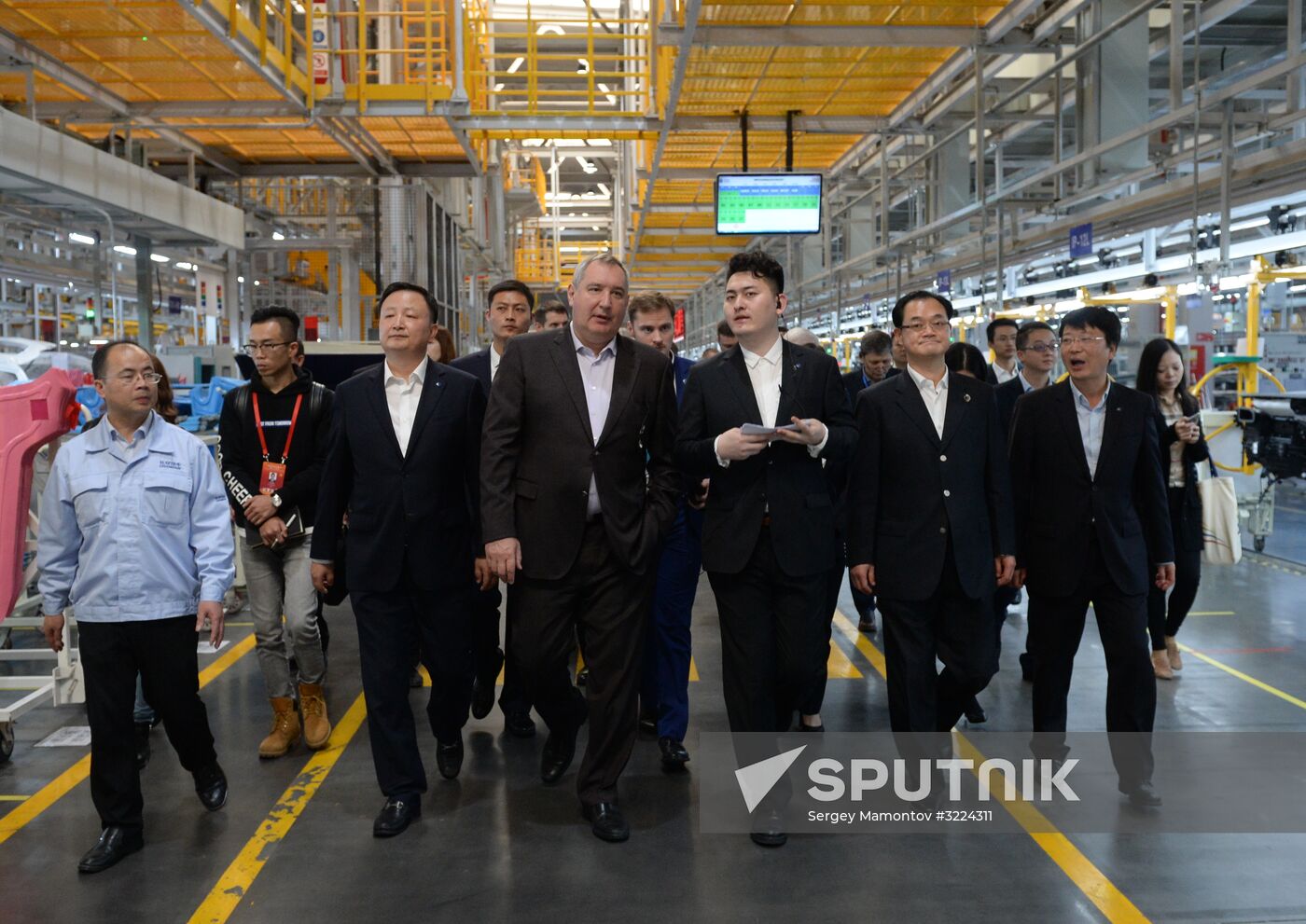 Deputy Prime Minister Dmitry Rogozin visits China