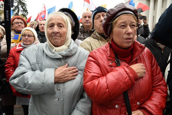 Saakashvili's party rallies in Kiev