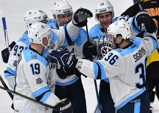 Ice hockey. KHL. Severstal vs. Sibir