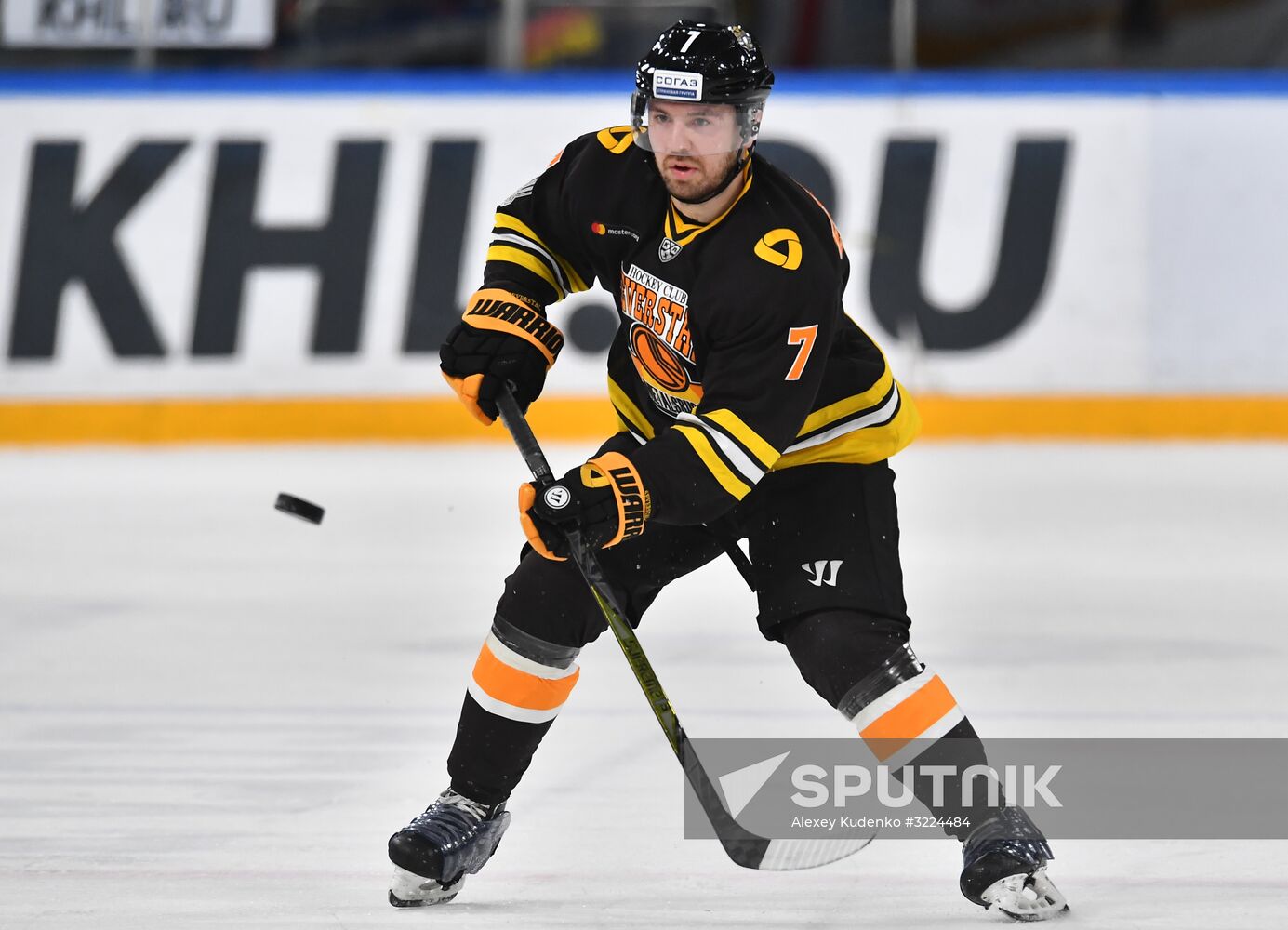 Ice hockey. KHL. Severstal vs. Sibir