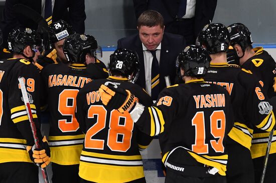 Ice hockey. KHL. Severstal vs. Sibir