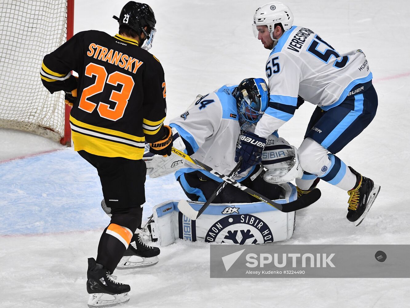Ice hockey. KHL. Severstal vs. Sibir