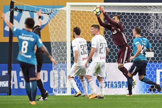 Football. Russian Premier League. Zenit vs. Lokomotiv