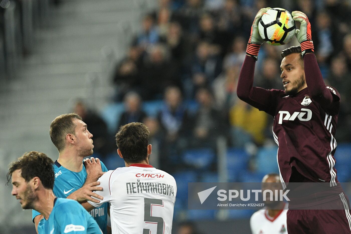 Football. Russian Premier League. Zenit vs. Lokomotiv