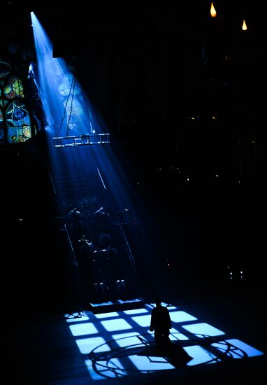 Ilya Averbukh's ice show "Romeo and Juliet" premieres in Moscow