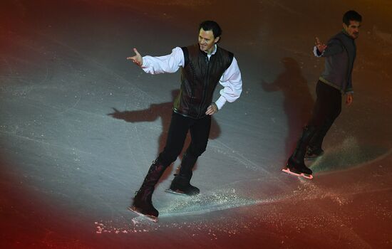 Ilya Averbukh's ice show "Romeo and Juliet" premieres in Moscow