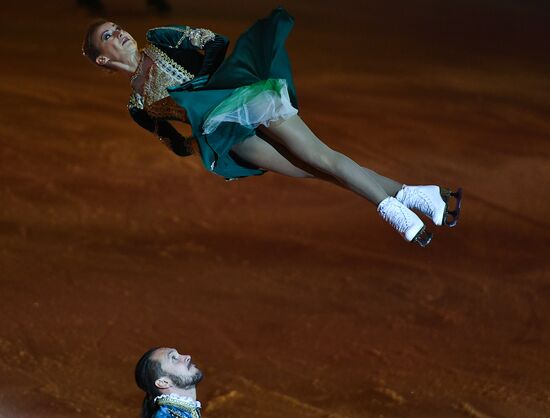 Ilya Averbukh's ice show "Romeo and Juliet" premieres in Moscow