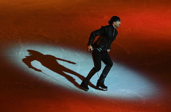 Ilya Averbukh's ice show "Romeo and Juliet" premieres in Moscow