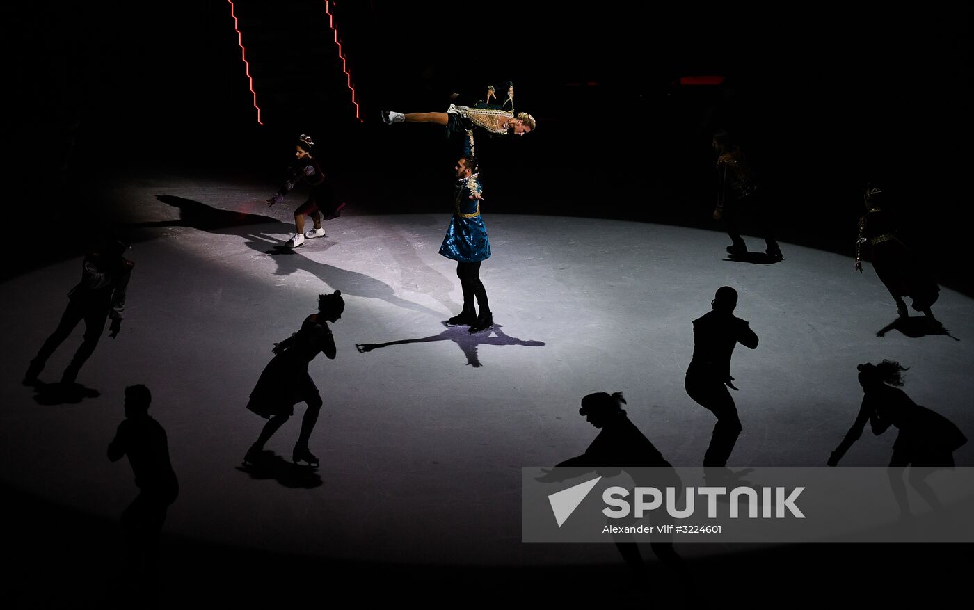 Ilya Averbukh's ice show "Romeo and Juliet" premieres in Moscow