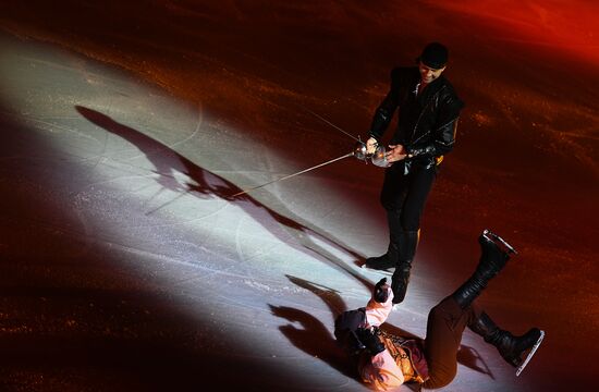 Ilya Averbukh's ice show "Romeo and Juliet" premieres in Moscow