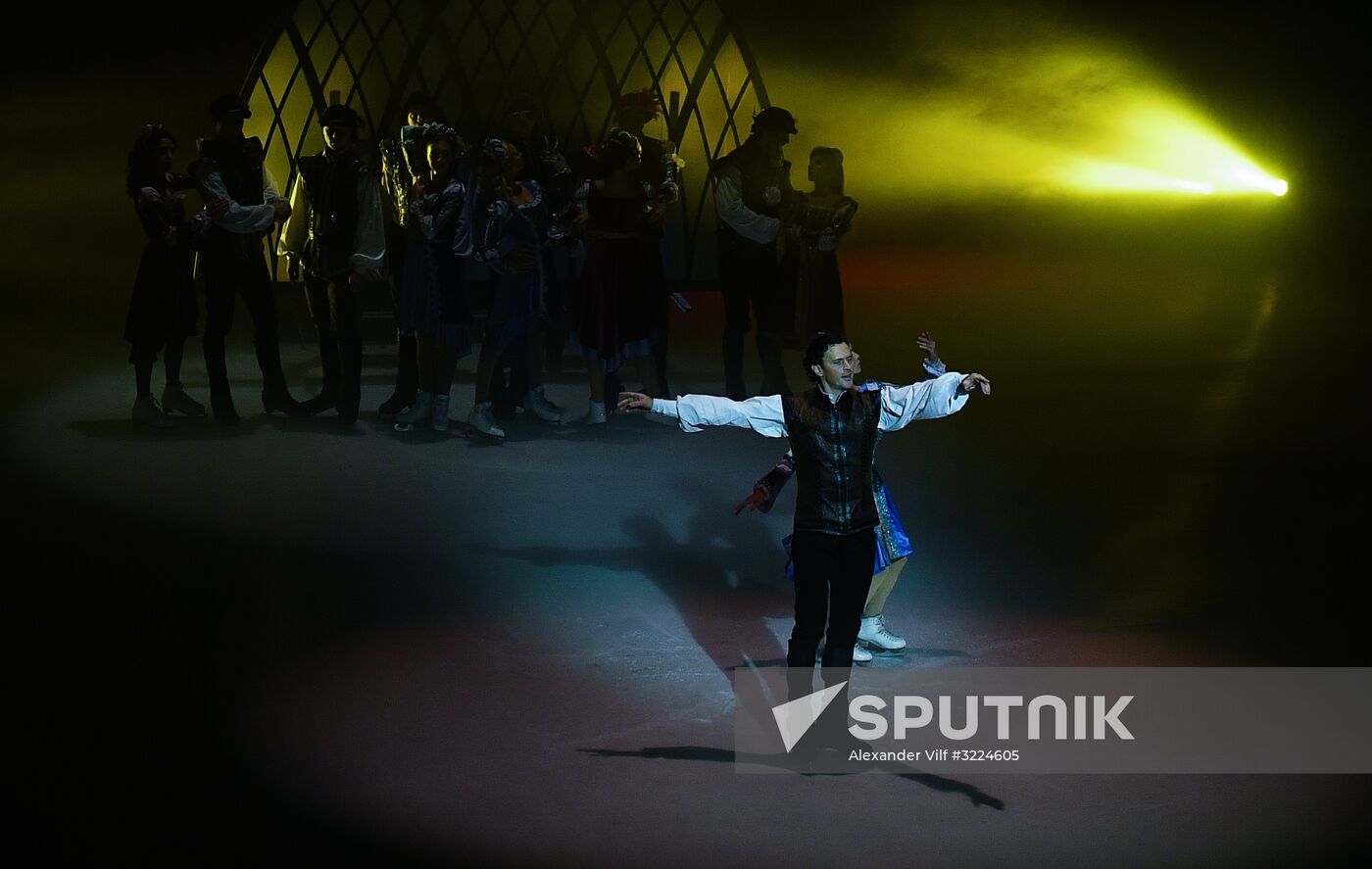 Ilya Averbukh's ice show "Romeo and Juliet" premieres in Moscow