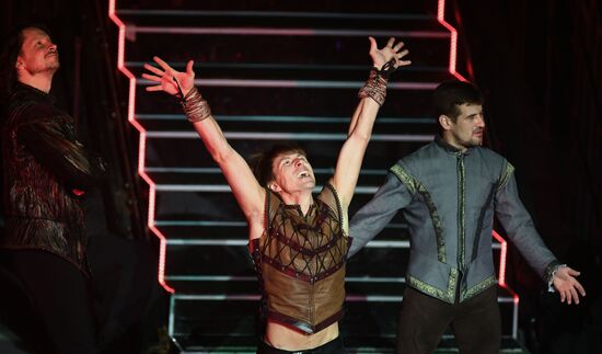 Ilya Averbukh's ice show "Romeo and Juliet" premieres in Moscow