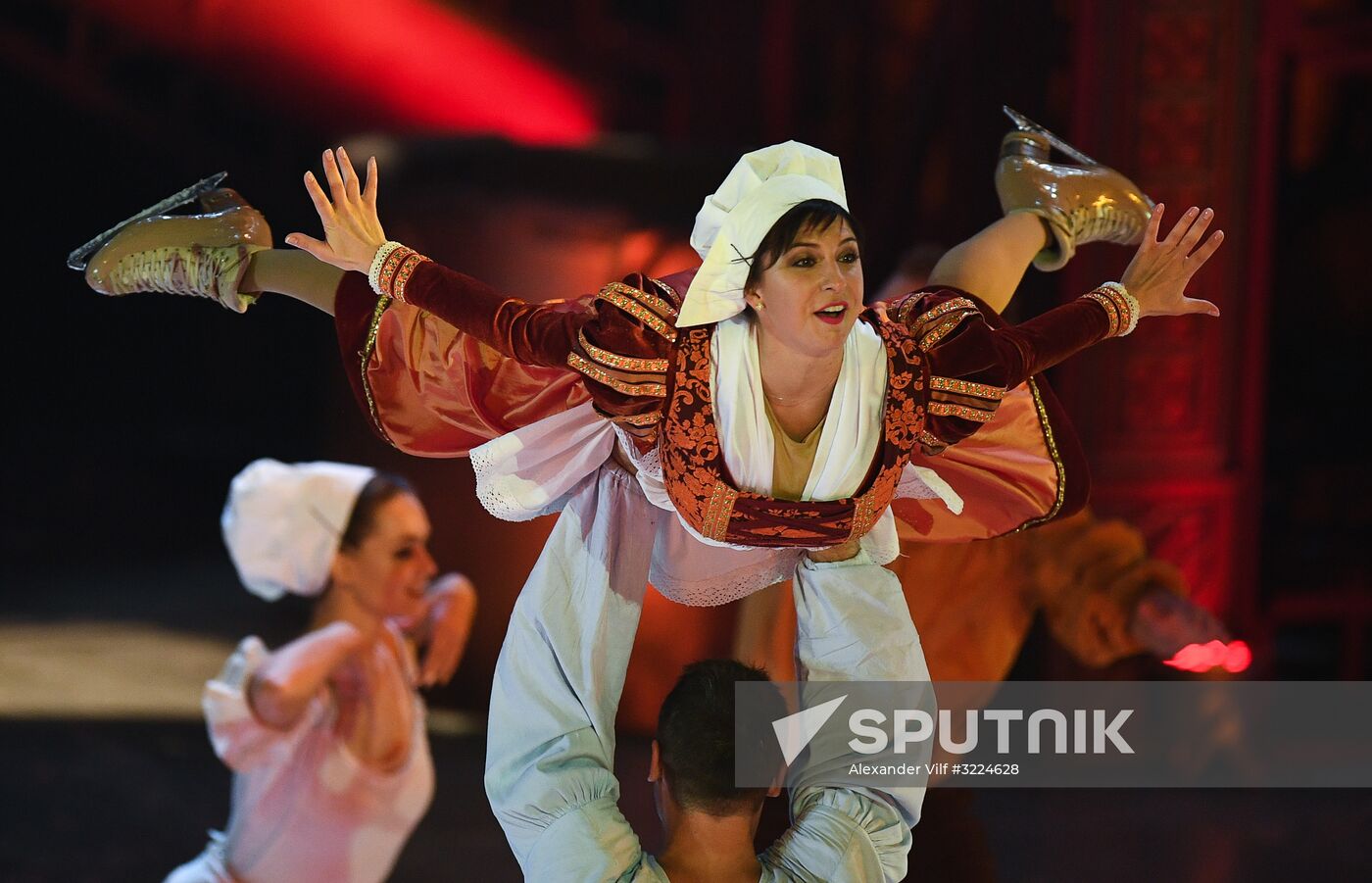 Ilya Averbukh's ice show "Romeo and Juliet" premieres in Moscow