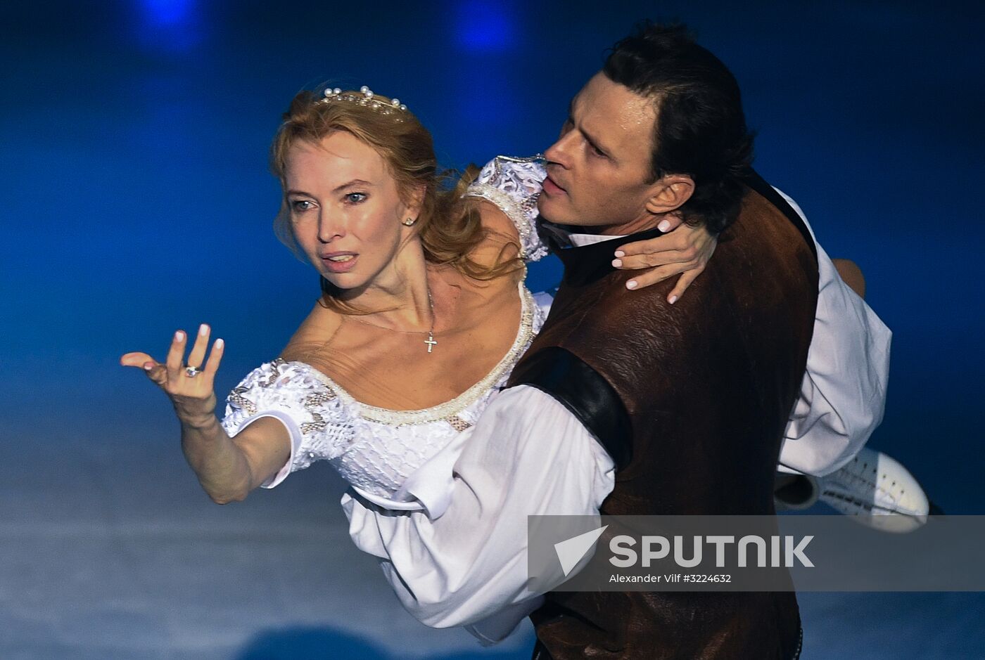 Ilya Averbukh's ice show "Romeo and Juliet" premieres in Moscow