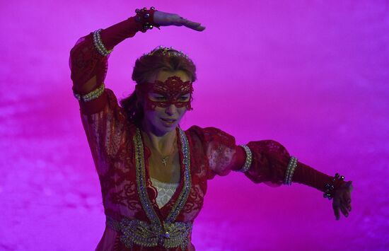 Ilya Averbukh's ice show "Romeo and Juliet" premieres in Moscow