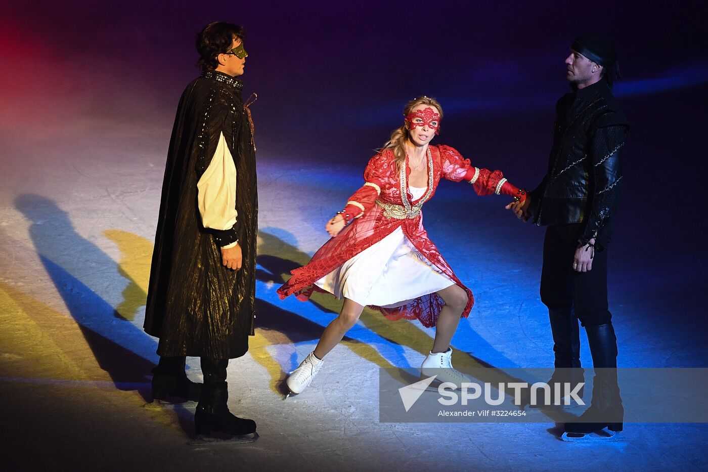 Ilya Averbukh's ice show "Romeo and Juliet" premieres in Moscow