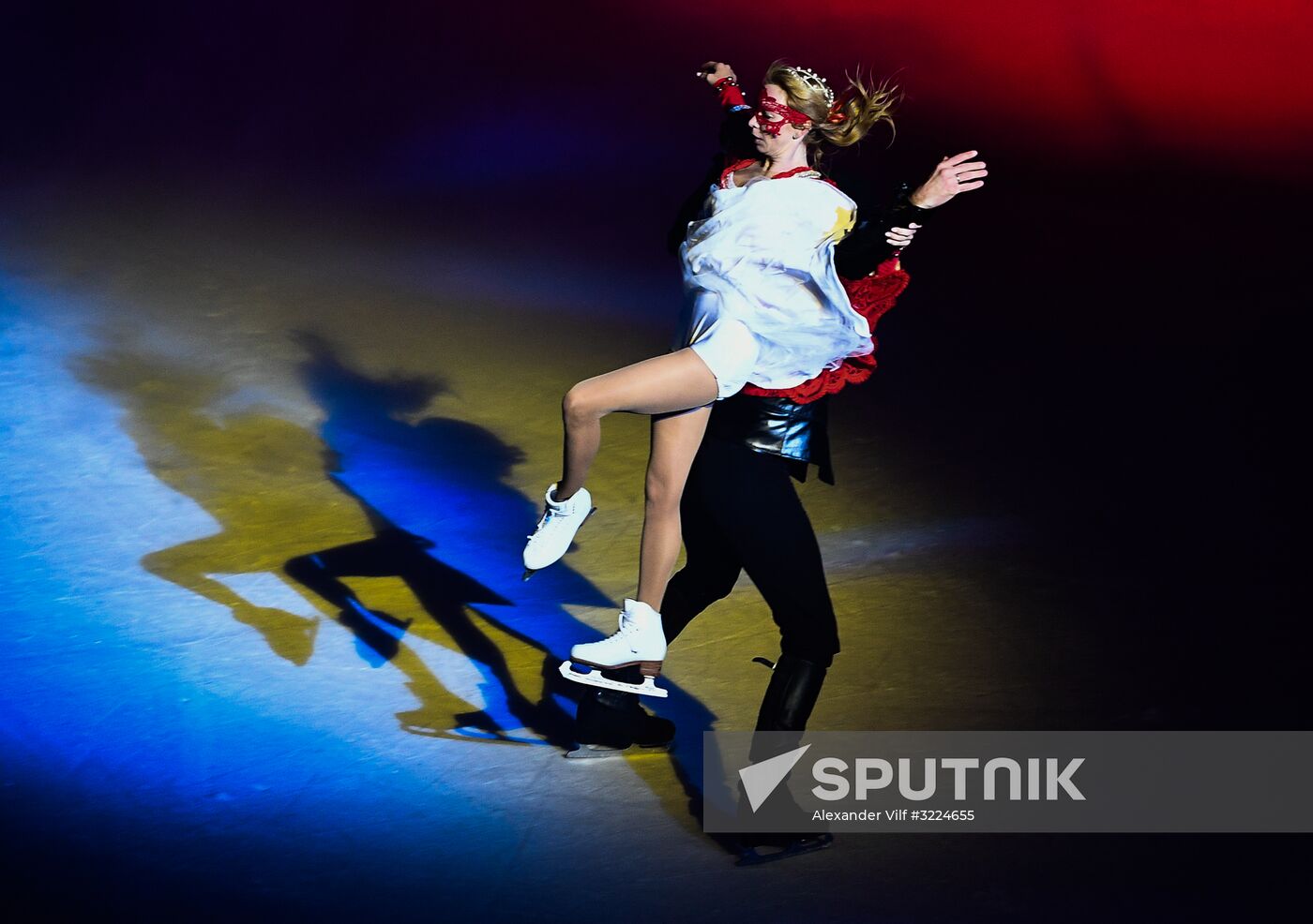 Ilya Averbukh's ice show "Romeo and Juliet" premieres in Moscow