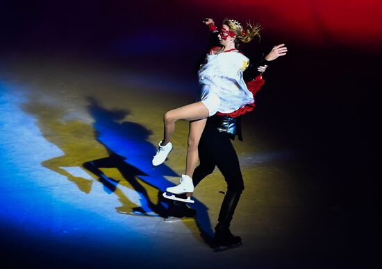 Ilya Averbukh's ice show "Romeo and Juliet" premieres in Moscow