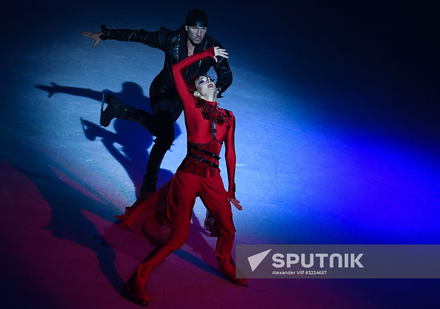 Ilya Averbukh's ice show "Romeo and Juliet" premieres in Moscow
