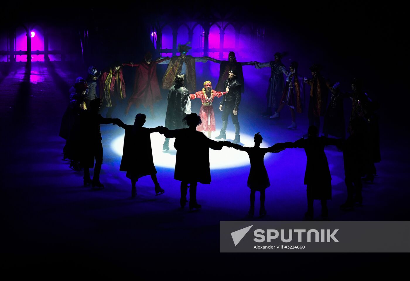 Ilya Averbukh's ice show "Romeo and Juliet" premieres in Moscow