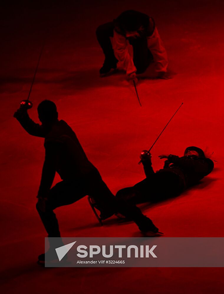 Ilya Averbukh's ice show "Romeo and Juliet" premieres in Moscow